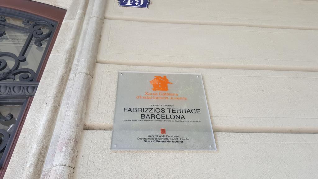 Fabrizzios Terrace Hostel Barcelona Exterior foto